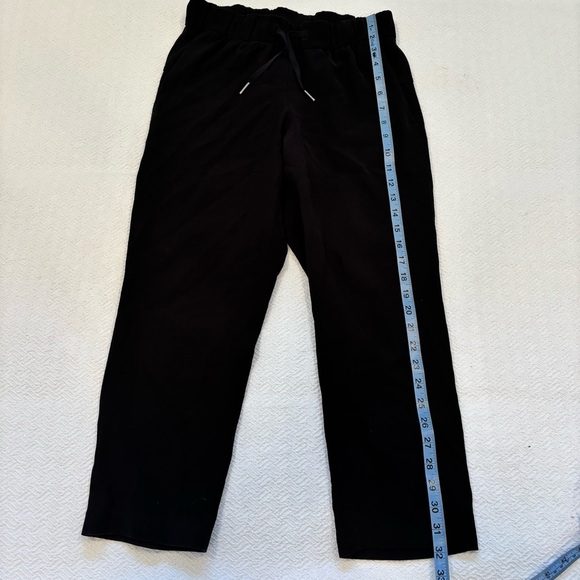Lululemon Womens Cropped Pant Black Size 4 Drawstring Elastic Waist Pockets - Picture 15 of 16